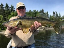 Robert Alexander 30in Walleye