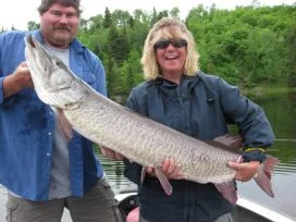 Kim Martin 53in Muskie